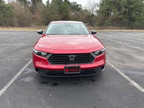 New 2025 Honda Accord SE image 2