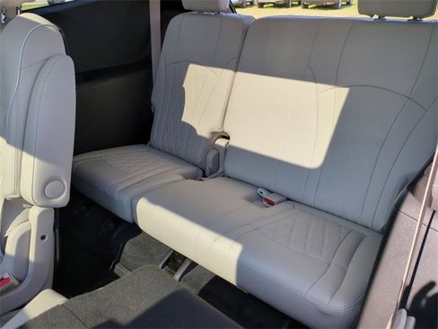 Used 2022 Buick Enclave Avenir w/ Trailering Package, 5000 lbs. image 24