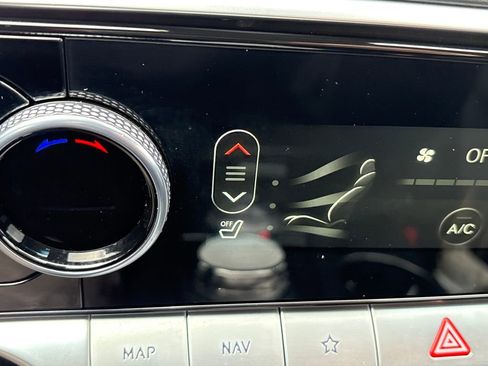 Used 2025 Genesis GV70 2.5T image 18