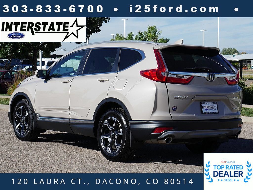 Used 2019 Honda CR-V Touring image 3