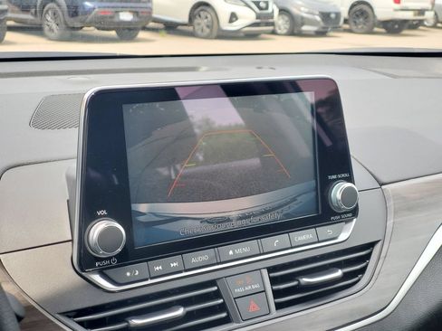 New 2026 Nissan Altima 2.5 SV FWD image 23