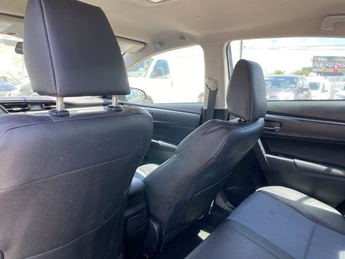 Used 2015 Toyota Corolla S FWD image 18