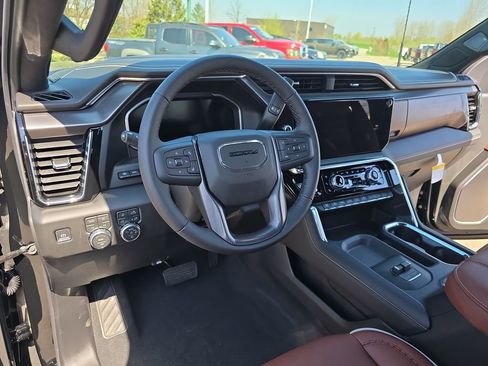 New 2026 GMC Sierra 2500 Denali Ultimate AWD/4WD image 15