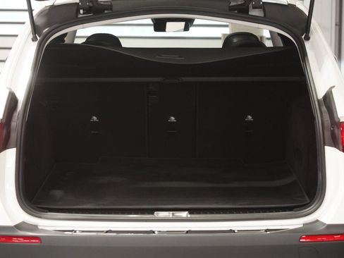Used 2025 Mercedes-Benz E 450 4MATIC All-Terrain Wagon image 31