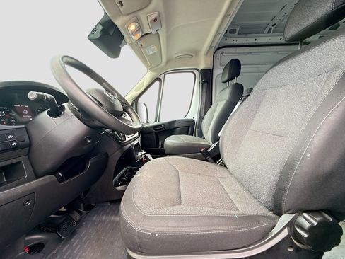 Used 2023 RAM ProMaster 2500 FWD image 22