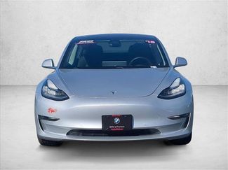 Used 2018 Tesla Model 3 Long Range video 2