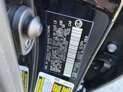 Used 2022 Lexus ES 300h w/ Premium Package image 28