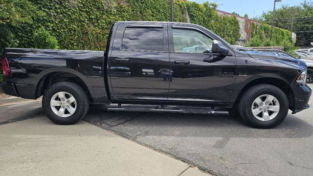 Used 2018 RAM 1500 Sport w/ Sport Premium Group AWD/4WD image 4