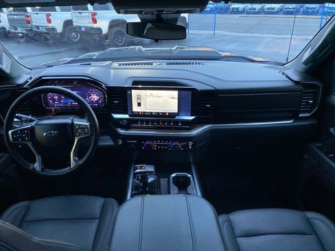 Used 2025 Chevrolet Silverado 1500 LT Trail Boss w/ Convenience Package II image 34