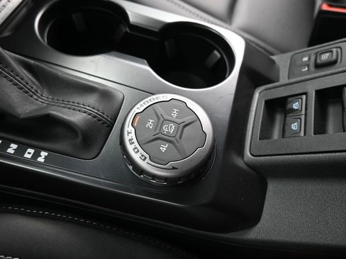 New 2025 Ford Bronco Big Bend image 17