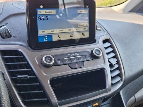 Used 2019 Ford Transit Connect XL image 8