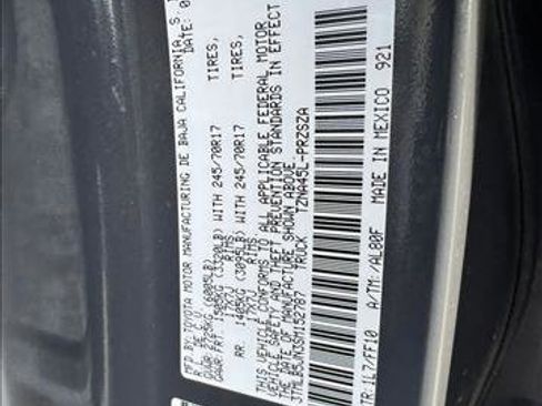 Certified 2025 Toyota Tacoma SR5 image 22