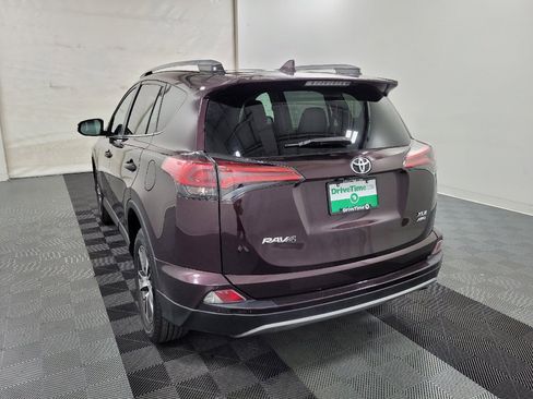Used 2018 Toyota RAV4 XLE w/ Plus Extra Value Package AWD/4WD image 5