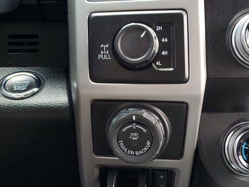 Used 2020 Ford F150 Lariat w/ Equipment Group 502A Luxury image 31