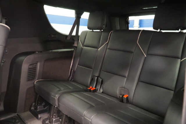 Used 2026 Cadillac Escalade ESV Luxury w/ LPO, Floor Liner Package AWD/4WD image 26
