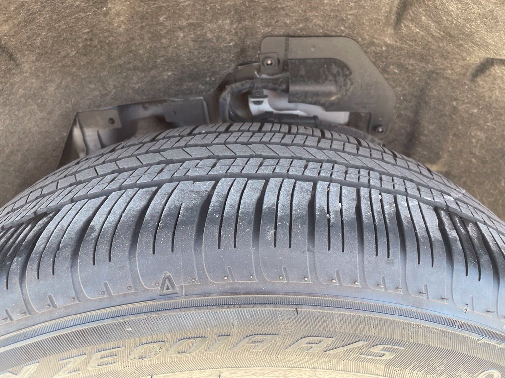Certified 2026 Nissan Rogue SV FWD image 9