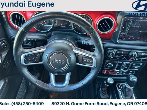 Used 2019 Jeep Wrangler Unlimited Rubicon AWD/4WD image 25