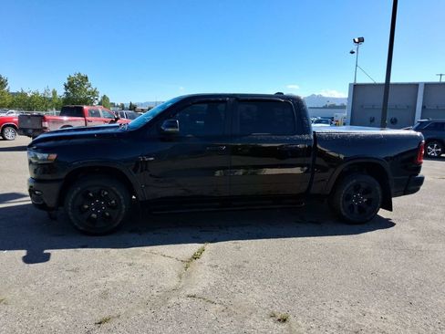 Used 2025 RAM 1500 Big Horn AWD/4WD image 5