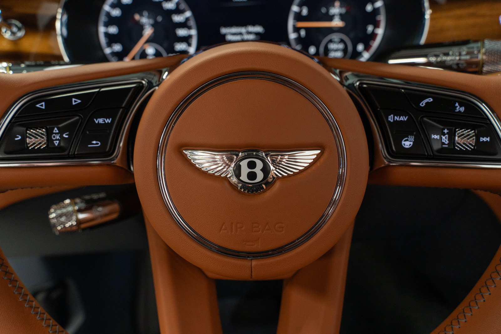 Used 2024 Bentley Continental GT V8 AWD/4WD image 40