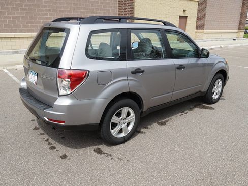 Used 2011 Subaru Forester 2.5X AWD/4WD image 10