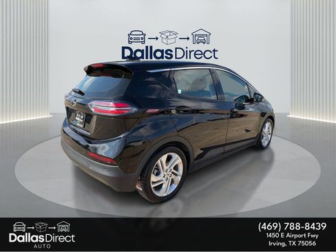 Used 2023 Chevrolet Bolt LT w/ Driver Confidence Package image 6