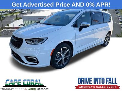 New 2026 Chrysler Pacifica Pinnacle