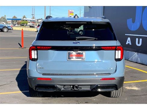 New 2026 Ford Explorer ST-Line AWD/4WD image 4