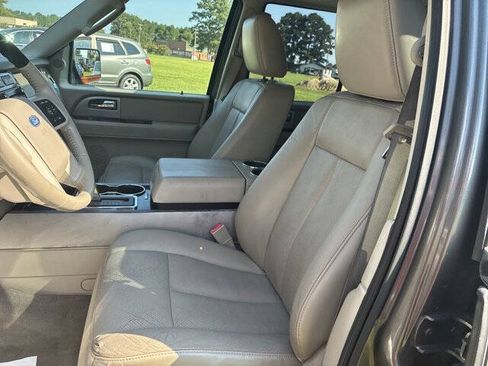Used 2013 Ford Expedition Limited AWD/4WD image 10