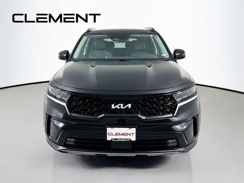 Used 2023 Kia Sorento SX AWD/4WD image 3