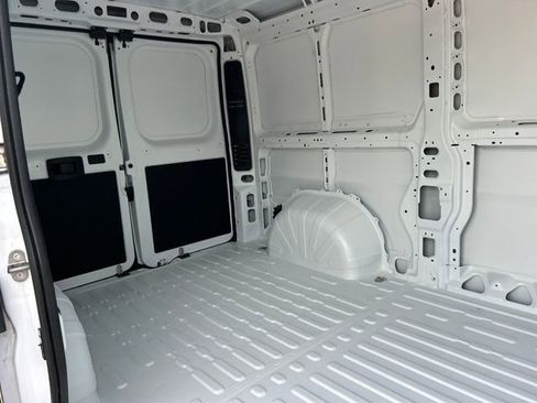New 2025 RAM ProMaster 1500 w/ Convenience Group FWD image 29