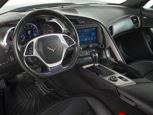 Used 2019 Chevrolet Corvette Stingray Convertible w/ 3LT Preferred Equipment Group RWD image 16