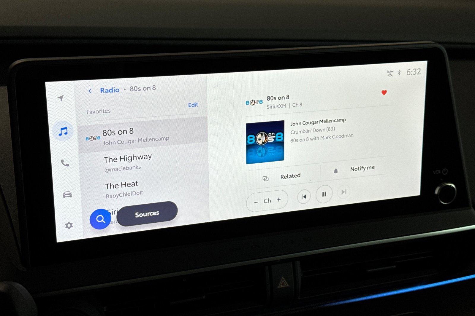 New 2027 Toyota Prius XLE FWD image 21