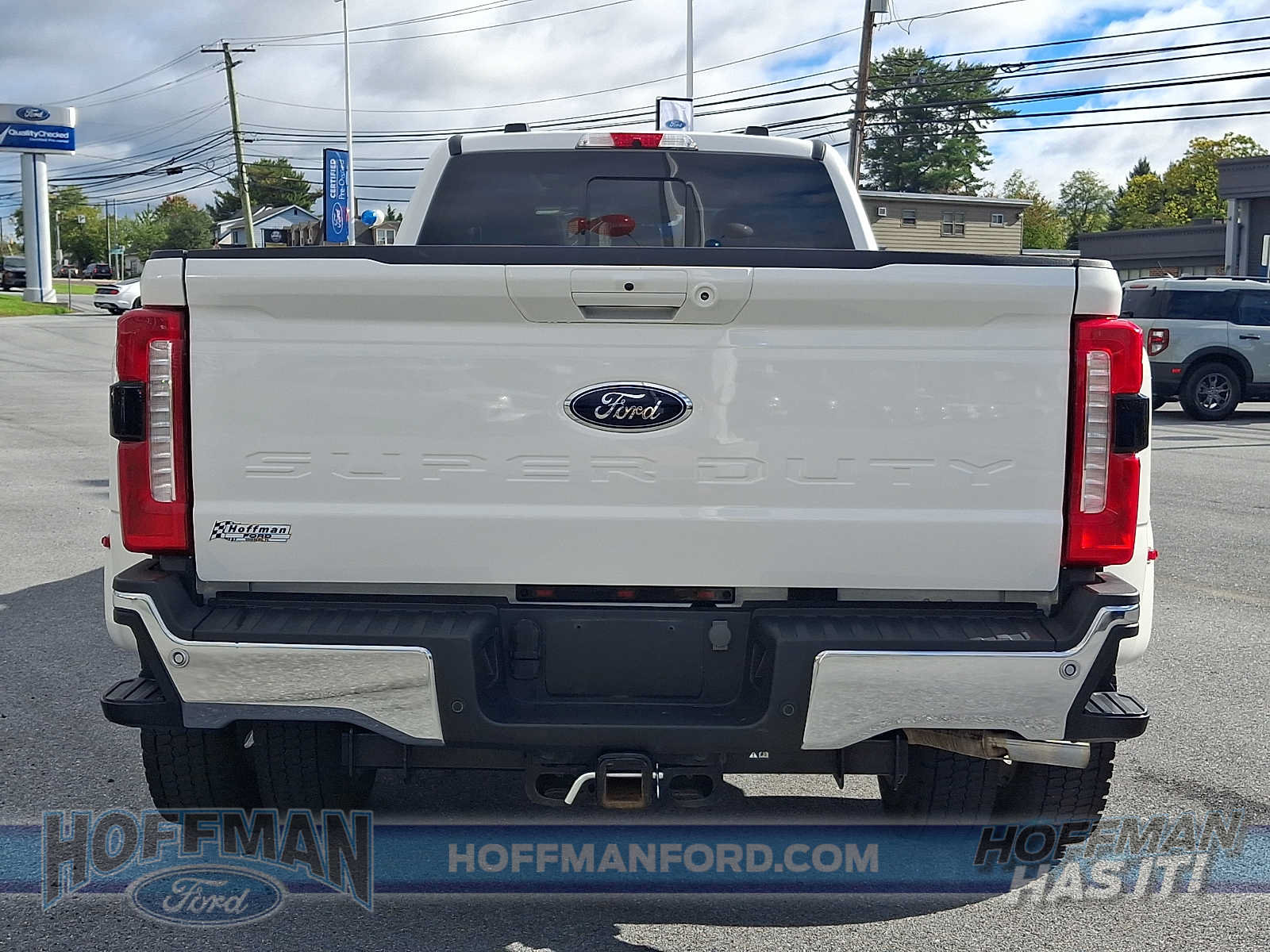 Certified 2023 Ford F450 Lariat w/ Lariat Ultimate Package AWD/4WD image 5