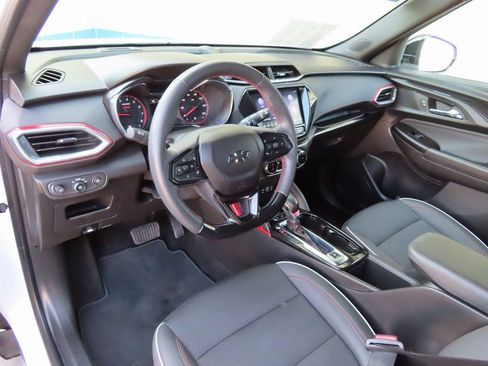 Certified 2023 Chevrolet TrailBlazer RS w/ Convenience Package image 20