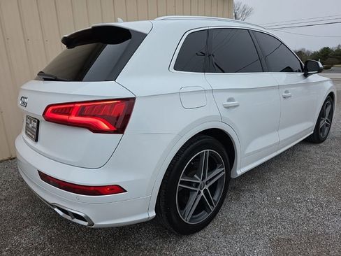 Used 2018 Audi SQ5 Premium Plus w/ Navigation Package AWD/4WD image 9