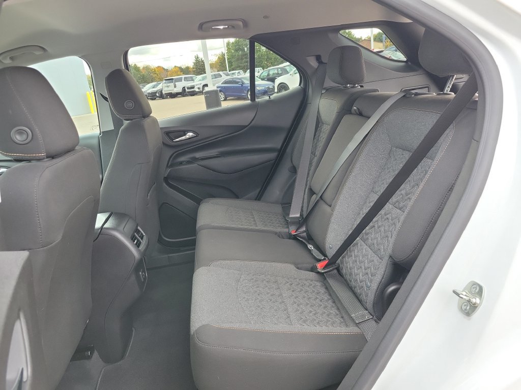 Used 2024 Chevrolet Equinox LT w/ LPO, Cargo Package FWD image 27