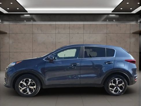 Used 2020 Kia Sportage LX image 5