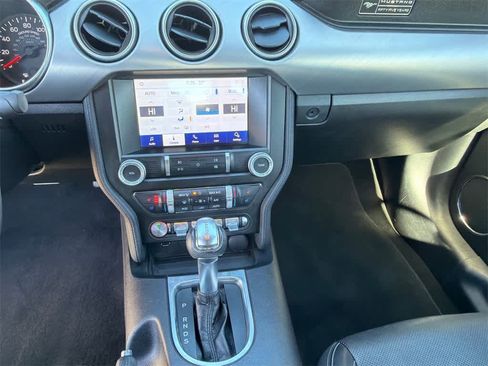 Used 2020 Ford Mustang Premium image 20