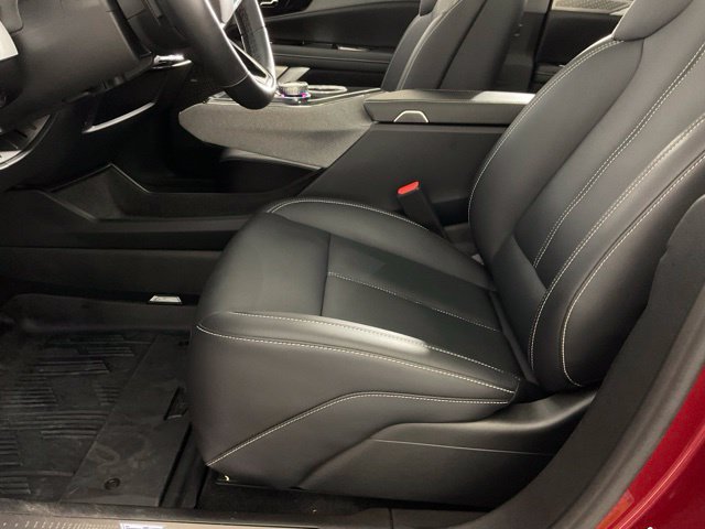 Certified 2026 Cadillac Optiq Luxury 1 w/ LPO, Floor Liner Package RWD image 26