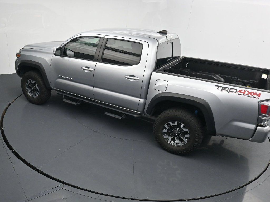 Used 2023 Toyota Tacoma TRD Off-Road w/ Technology Package AWD/4WD image 27