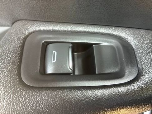 Used 2017 Cadillac XT5 Premium Luxury AWD/4WD image 20