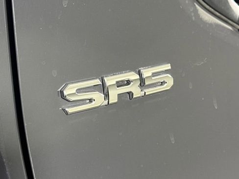 Certified 2024 Toyota Tacoma SR5 AWD/4WD image 20