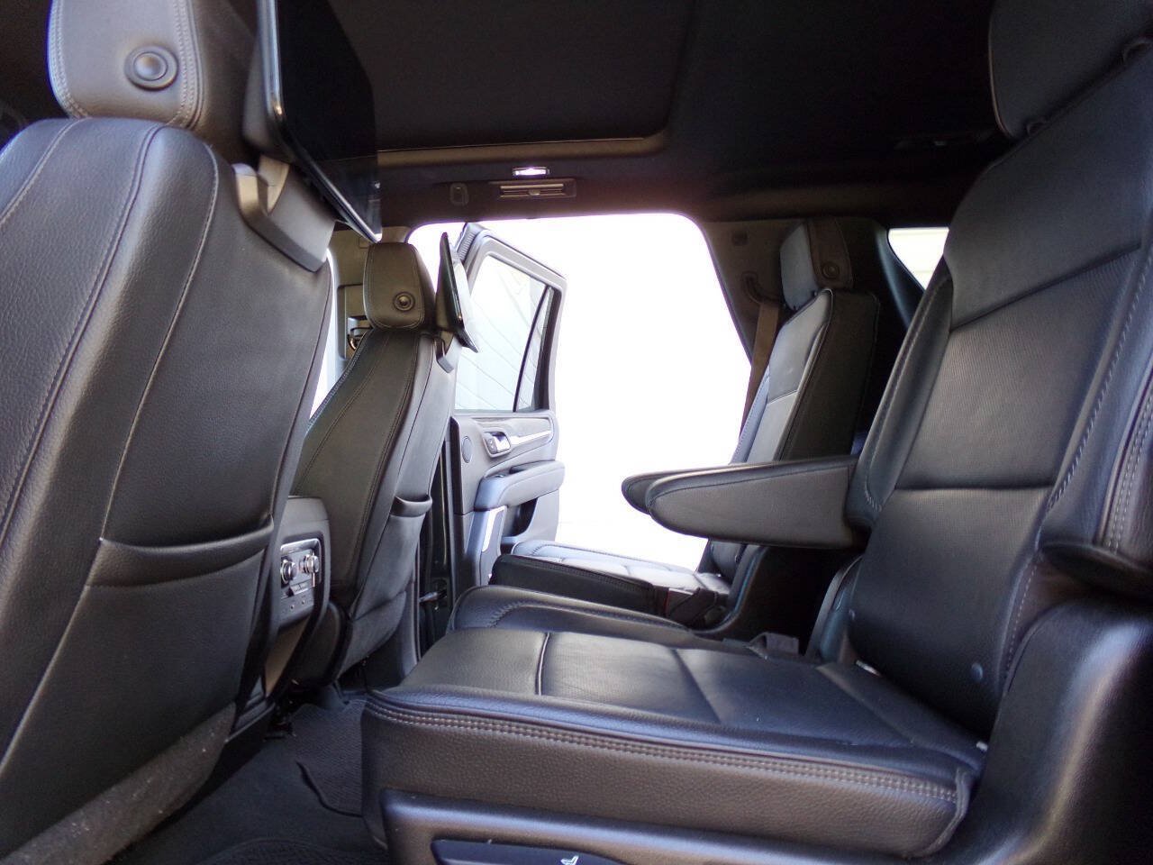 Used 2021 GMC Yukon Denali w/ Denali Ultimate Package AWD/4WD image 21