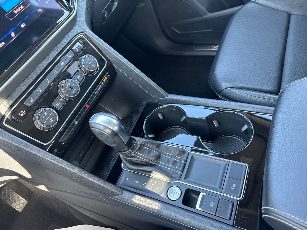 Certified 2022 Volkswagen Atlas SE FWD image 20