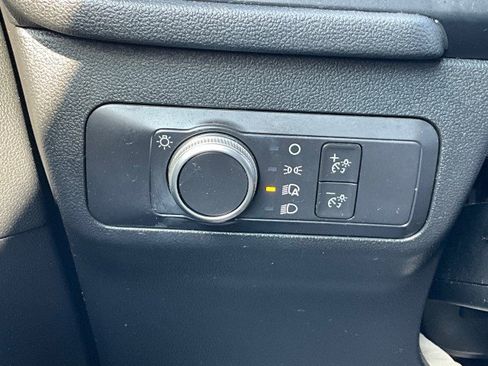 Used 2022 Ford Escape SE w/ SE Sport Appearance Package AWD/4WD image 15