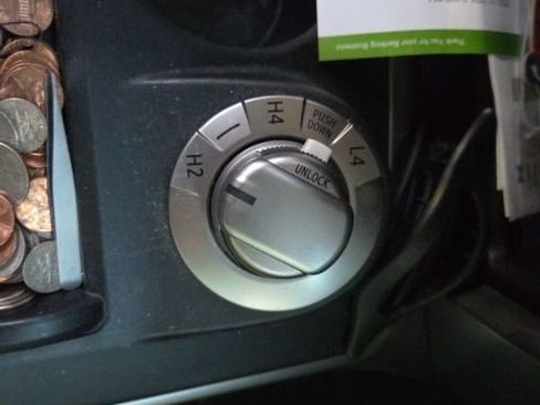 Used 2018 Toyota 4Runner SR5 Premium image 27