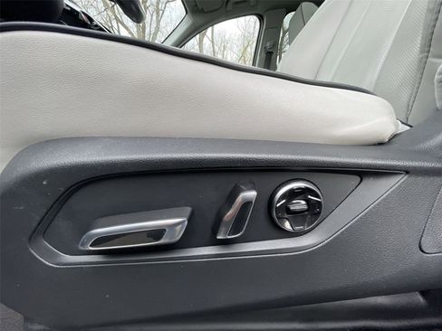 Used 2023 Acura MDX SH-AWD w/ Advance Package image 13