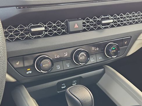 Used 2024 Honda Accord EX image 24