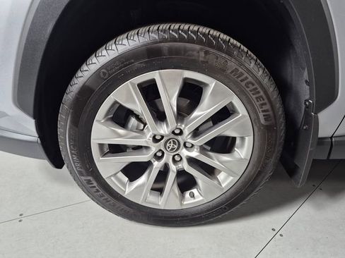Used 2024 Toyota RAV4 Limited w/ Advanced Technology Package FWD image 10