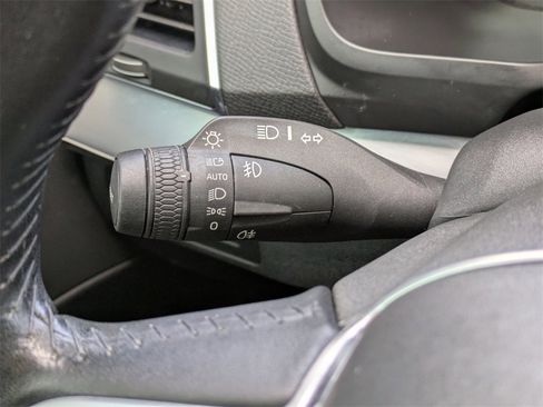 Used 2018 Volvo XC90 T6 Momentum image 38